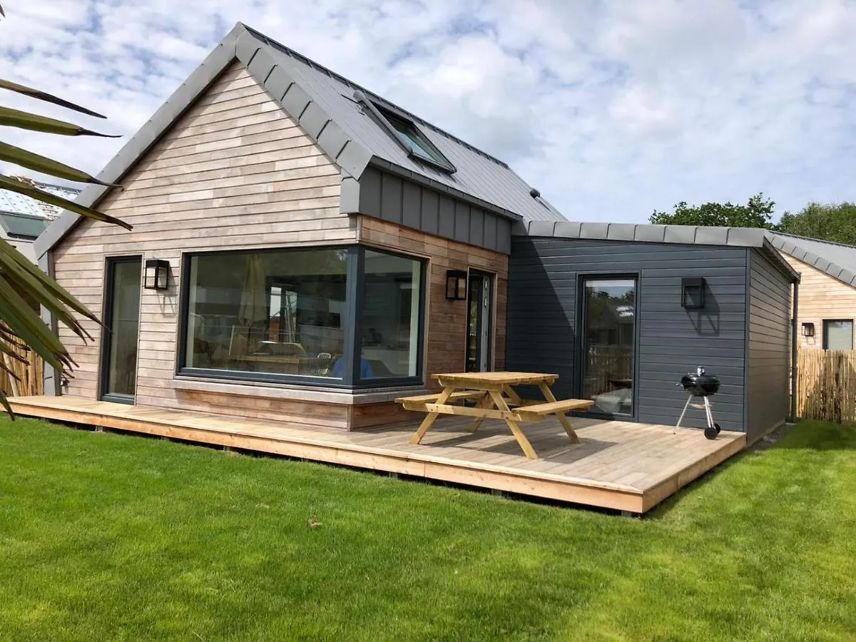La Cabine Du Bout Du Monde Avec Mezzanine Pl04, Tevennec - Votre Maison De Vacances De Haut Standing contacts